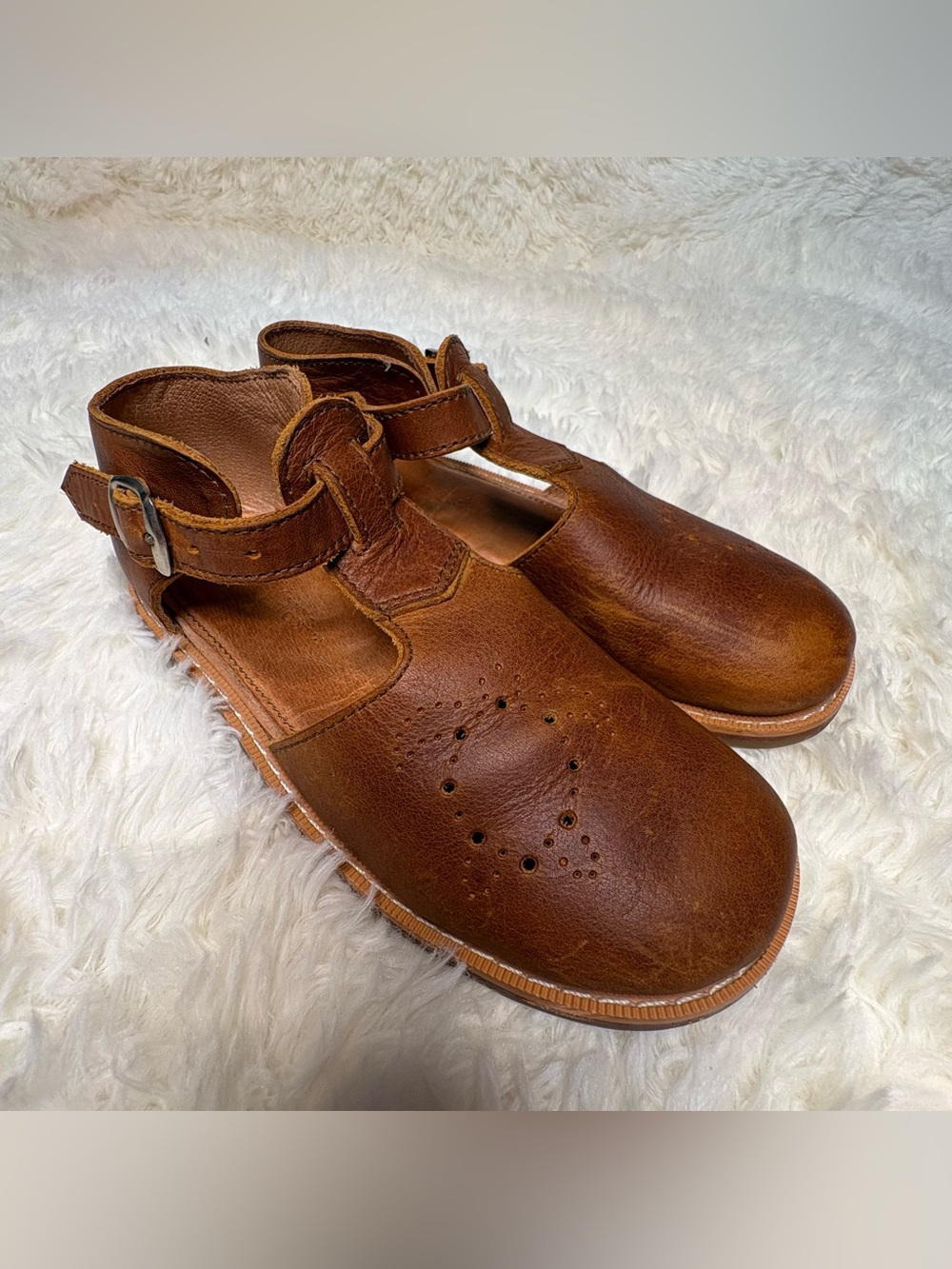 Mikoleon Camperas Brown Leather Sandals with Sea Turtles size 31